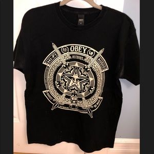 Obey T-shirt